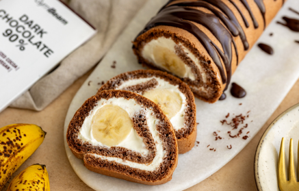 Fitness Recipe: Chocolate Swiss Roll with Quark Cream and Banana