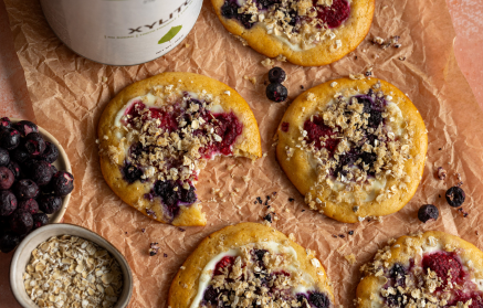 Fitness Recipe: Kefir Czech Kolaches with Crumble Topping