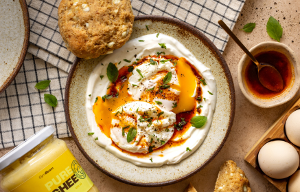 Fitness Recipe: Turkish Eggs with Cottage Cheese Rolls