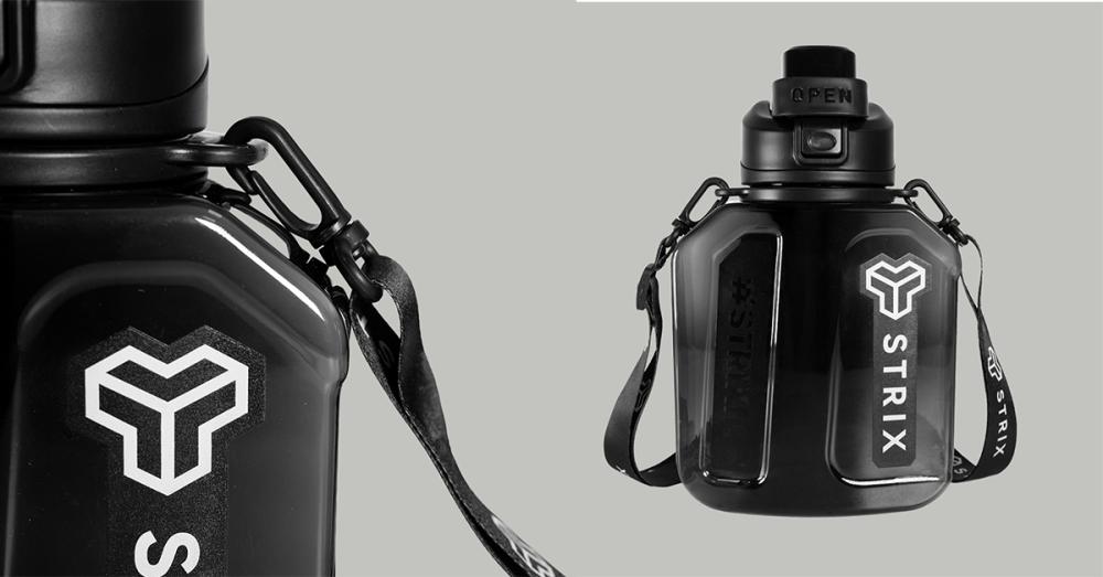 Lunar Hydrator 1500 ml Zwart - STRIX