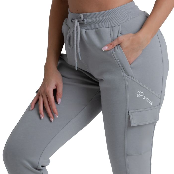Women‘s ZOA Joggers Smoke - STRIX L