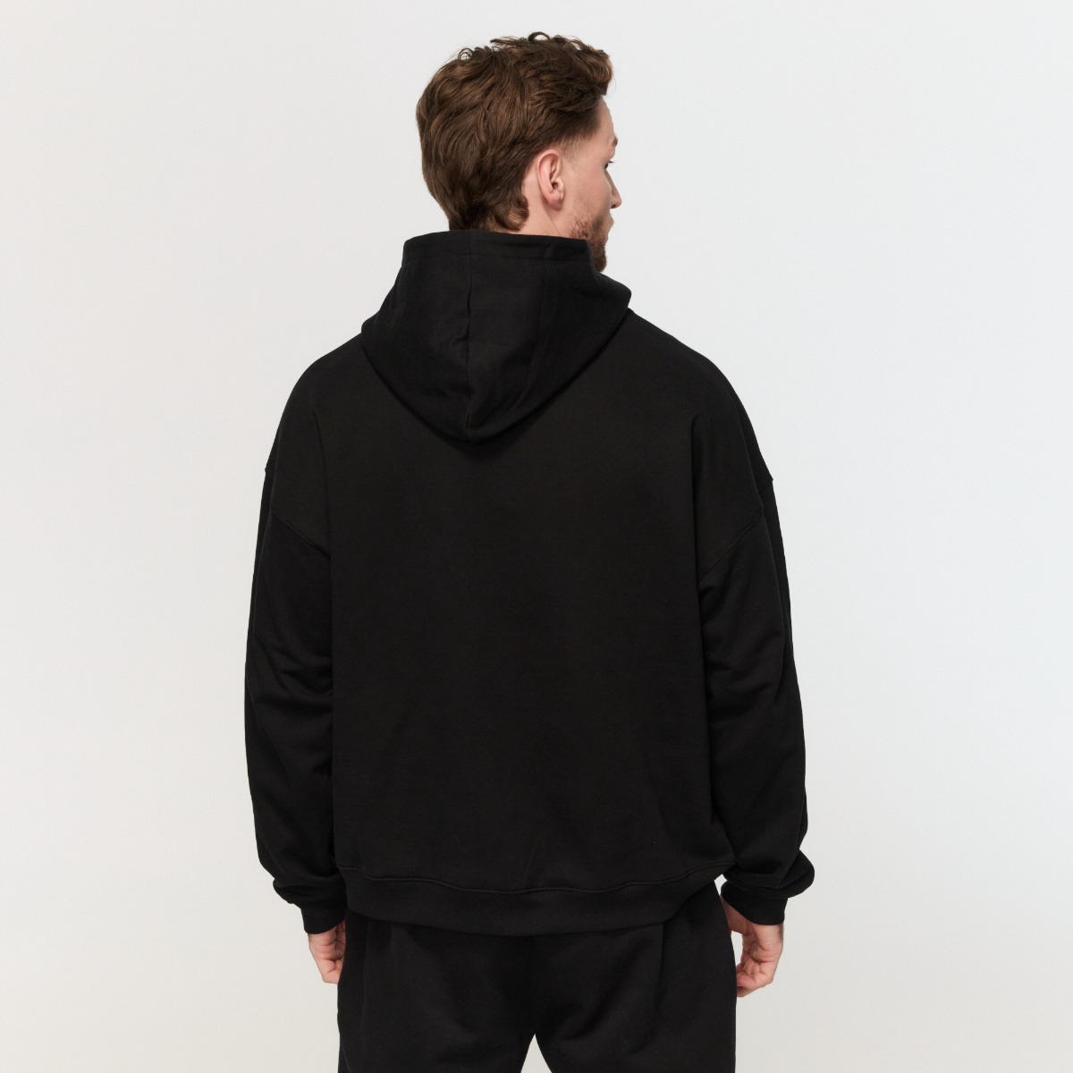 Varsity Hoodie Black - GymBeam