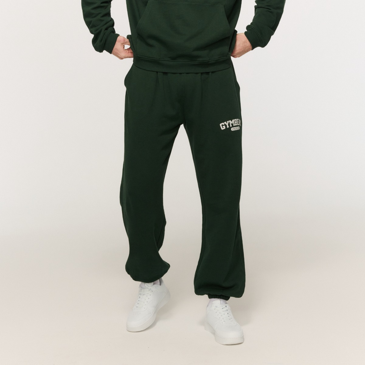 Varsity Sweatpants Green - GymBeam