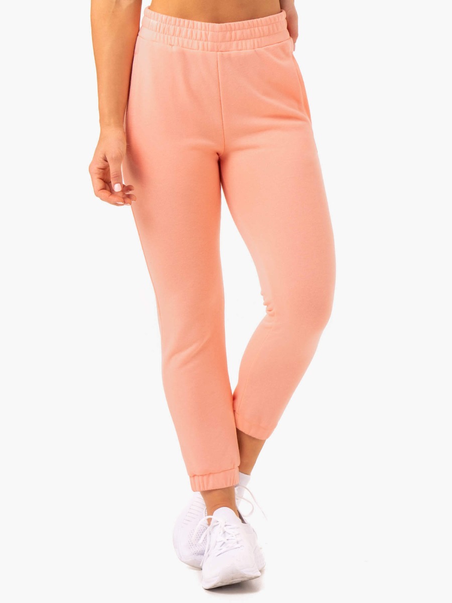 Women‘s Joggers Adapt Peach - Ryderwear