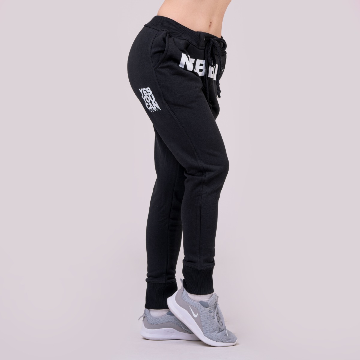 Women‘s Sweatpants Pudlo Black - NEBBIA